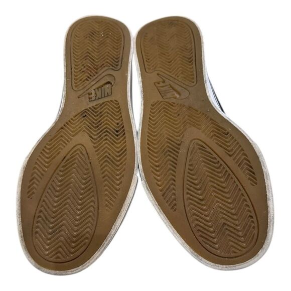 Nike Women's Court Royale AC SLP 'Black' Slip-on Canvas Sneakers 8 - Picture 6 of 6